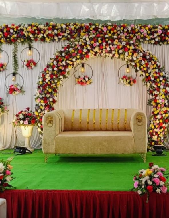 Maharaja Sofa - Tent Wala