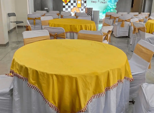Round table with cloth - tentwala