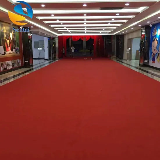 Elegant Red & Green Carpets